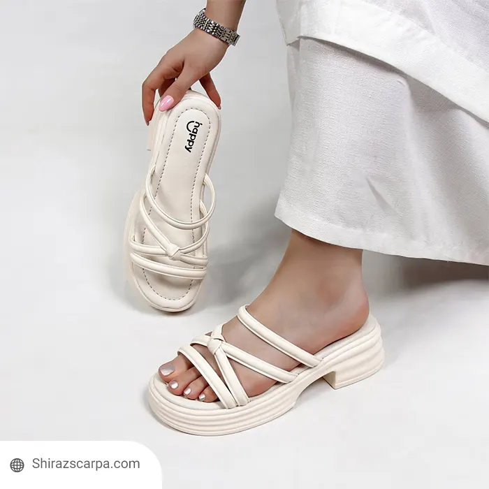 صندل دلارام-یک